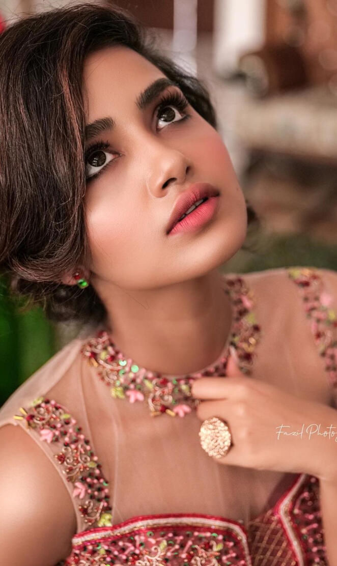 anupama parameswaran