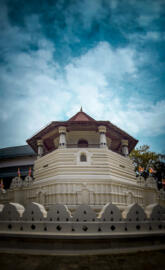 Siri Dalada Maligawa