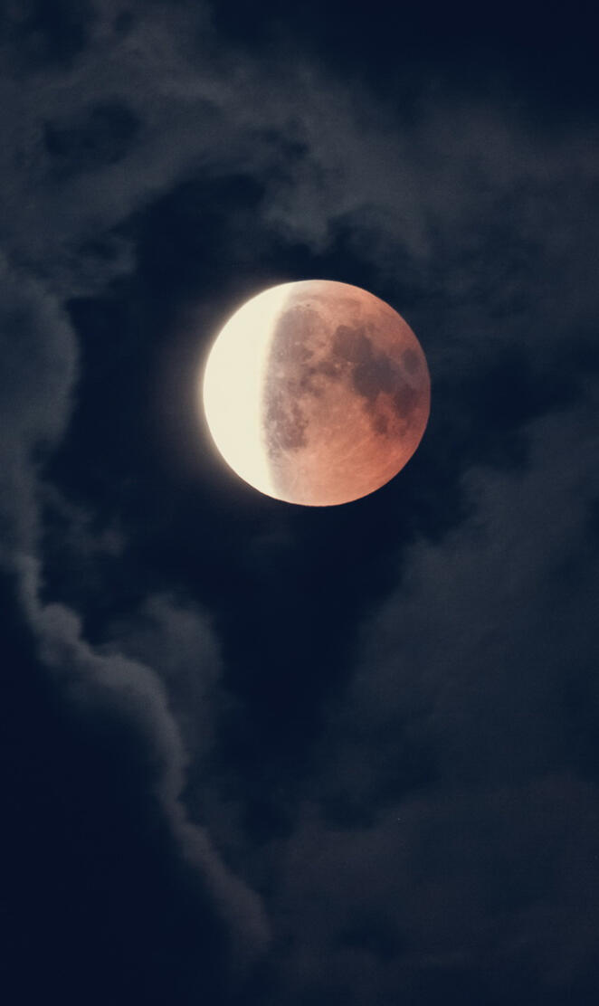 Moon eclipse