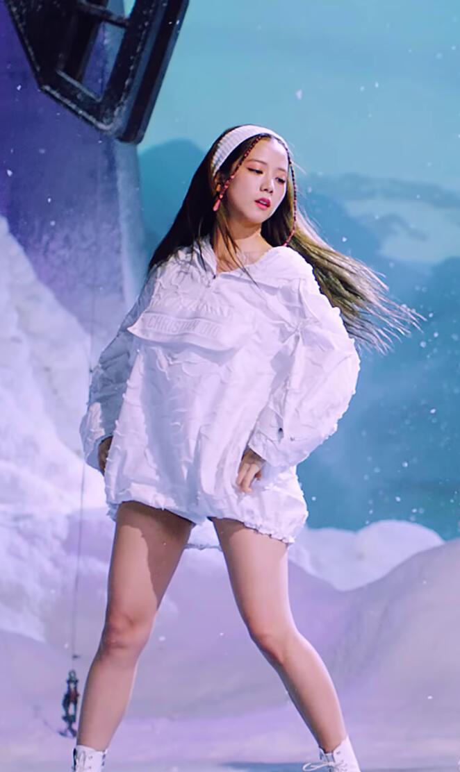 Jisoo HowYouLikeThat