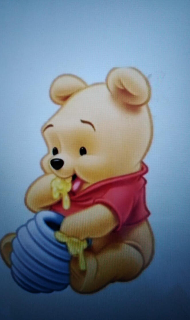 Winnie eat