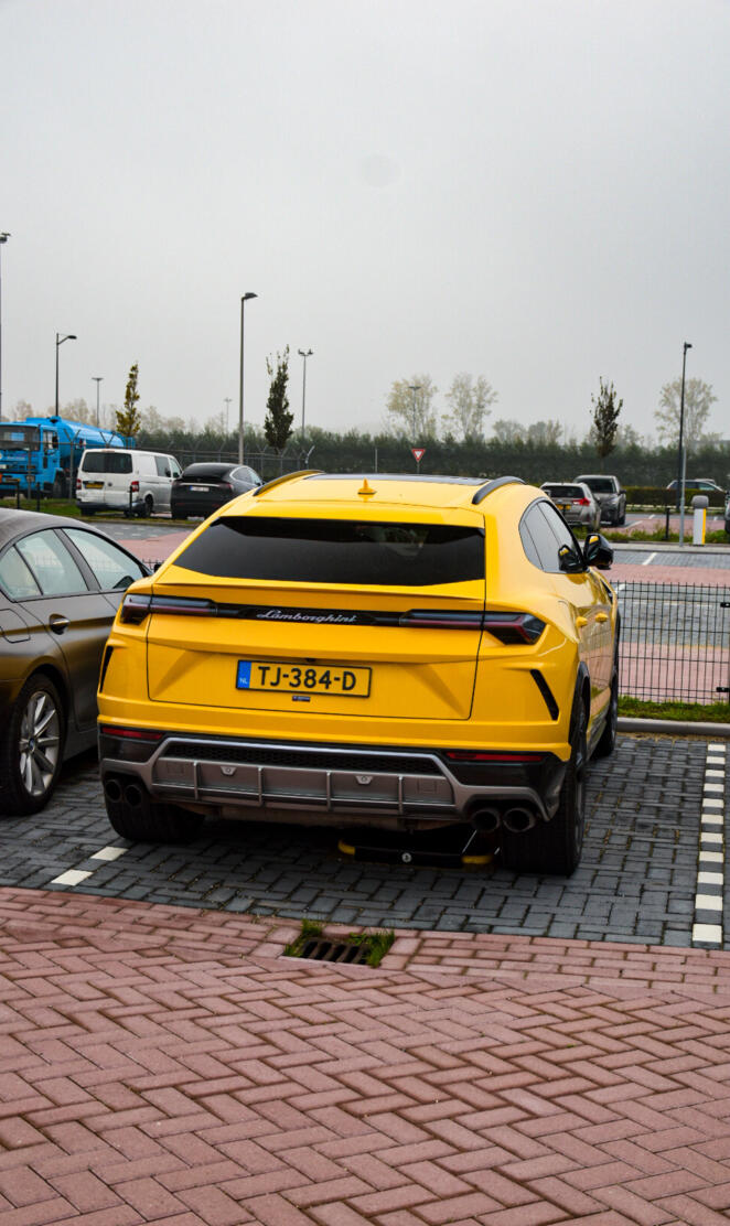 Lamborghini urus