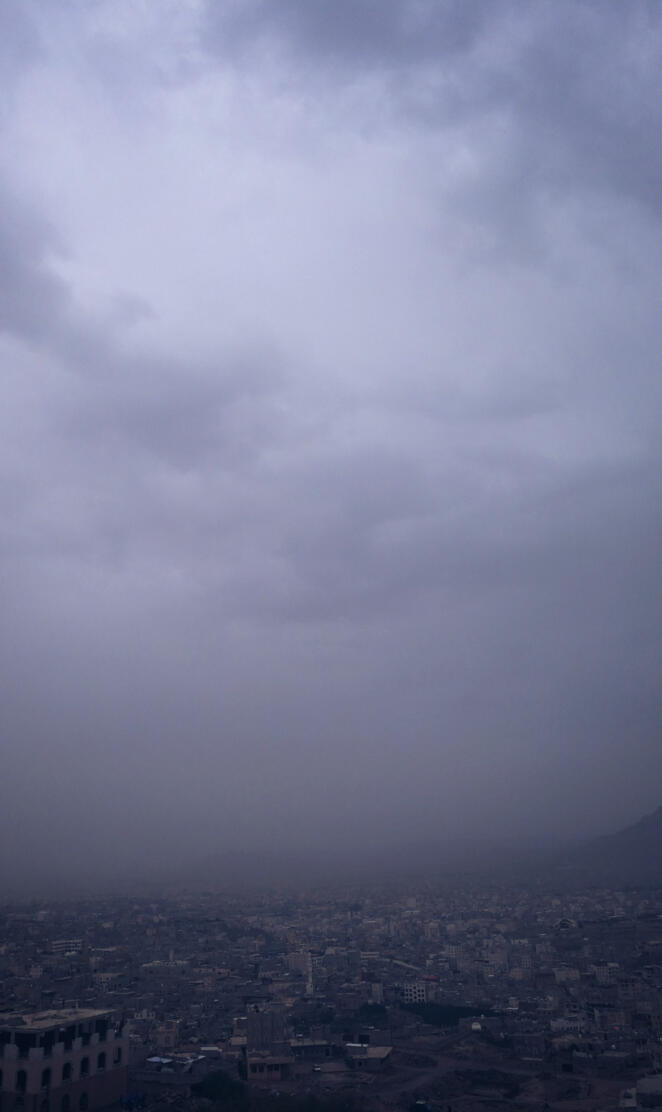 Sky of yemen