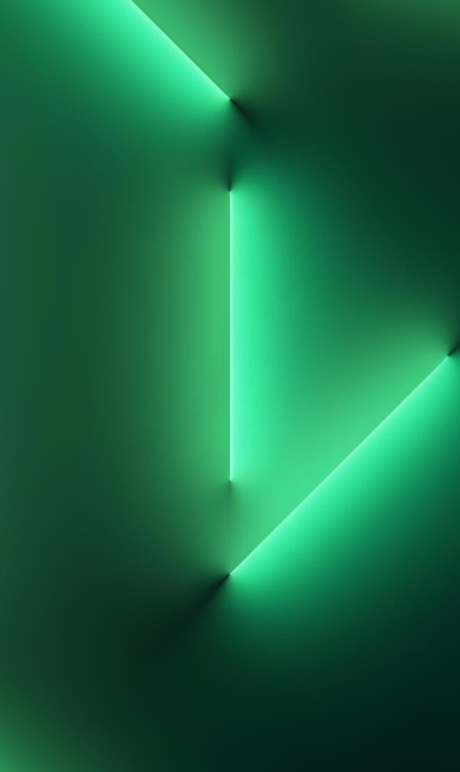 iPhone 13 Alpine Green