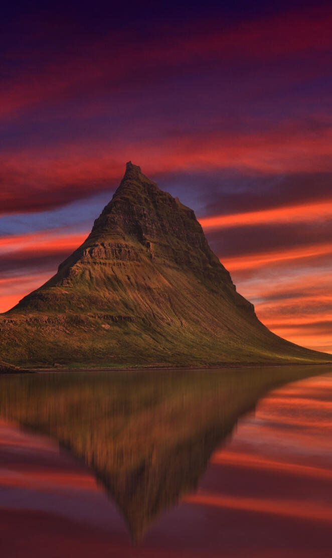 Kirkjufell Mountain
