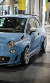 Car Fiat 500