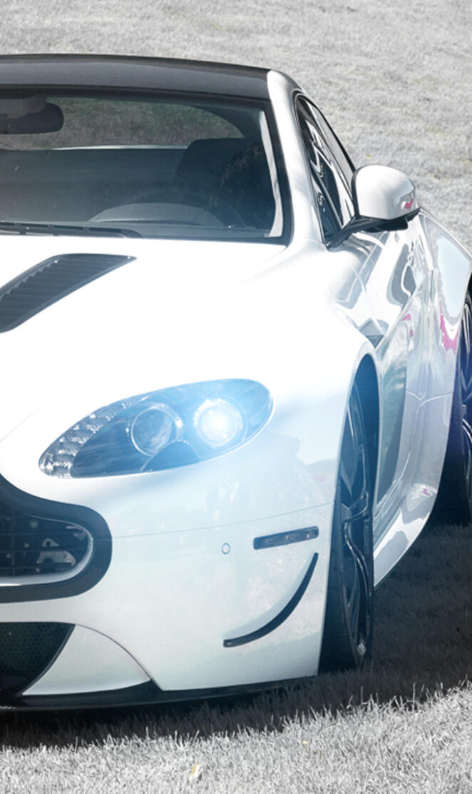 Aston Martin Vantage