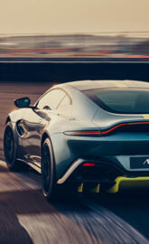 Aston Martin Vantage