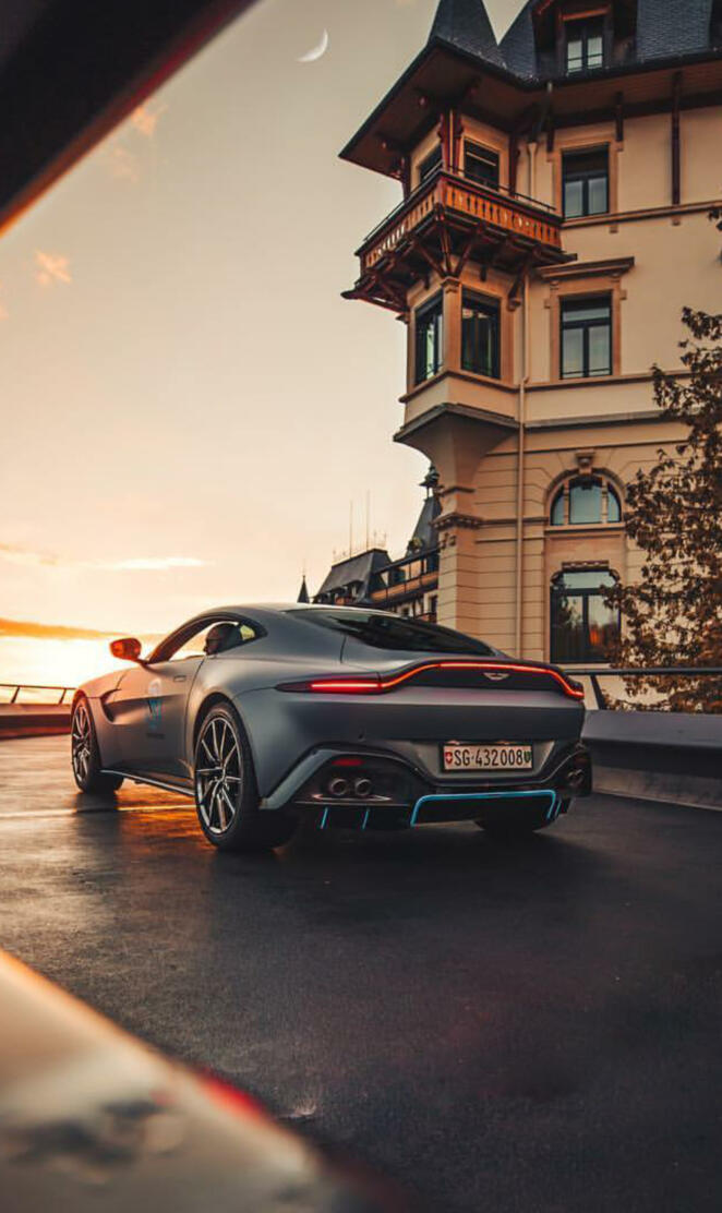 Aston Martin Vantage