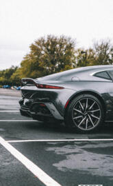 Aston Martin Vantage