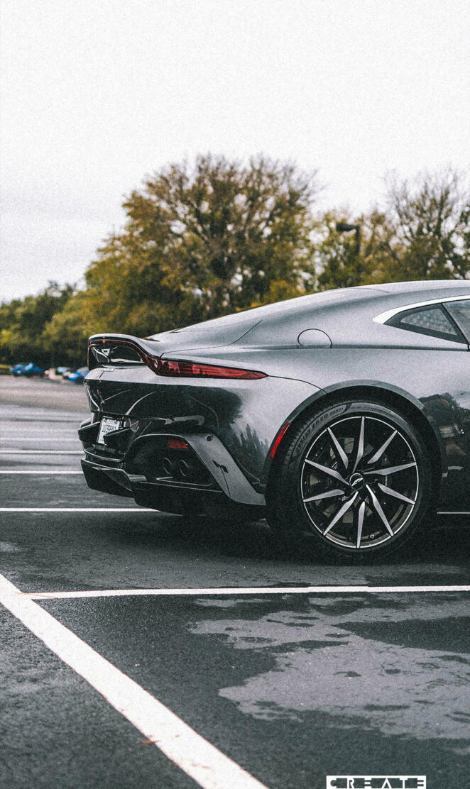 Aston Martin Vantage