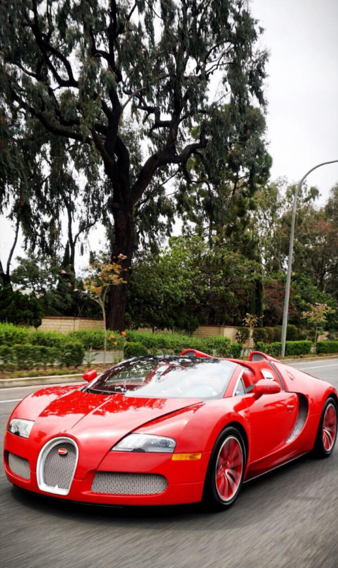 Bugatti Red
