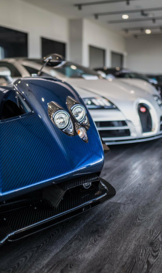 Hypercar garage