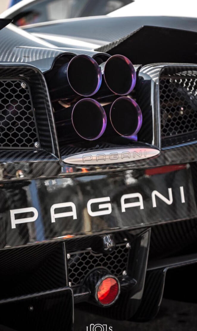 PAGANI