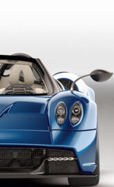 PaganiHuayraRoadster