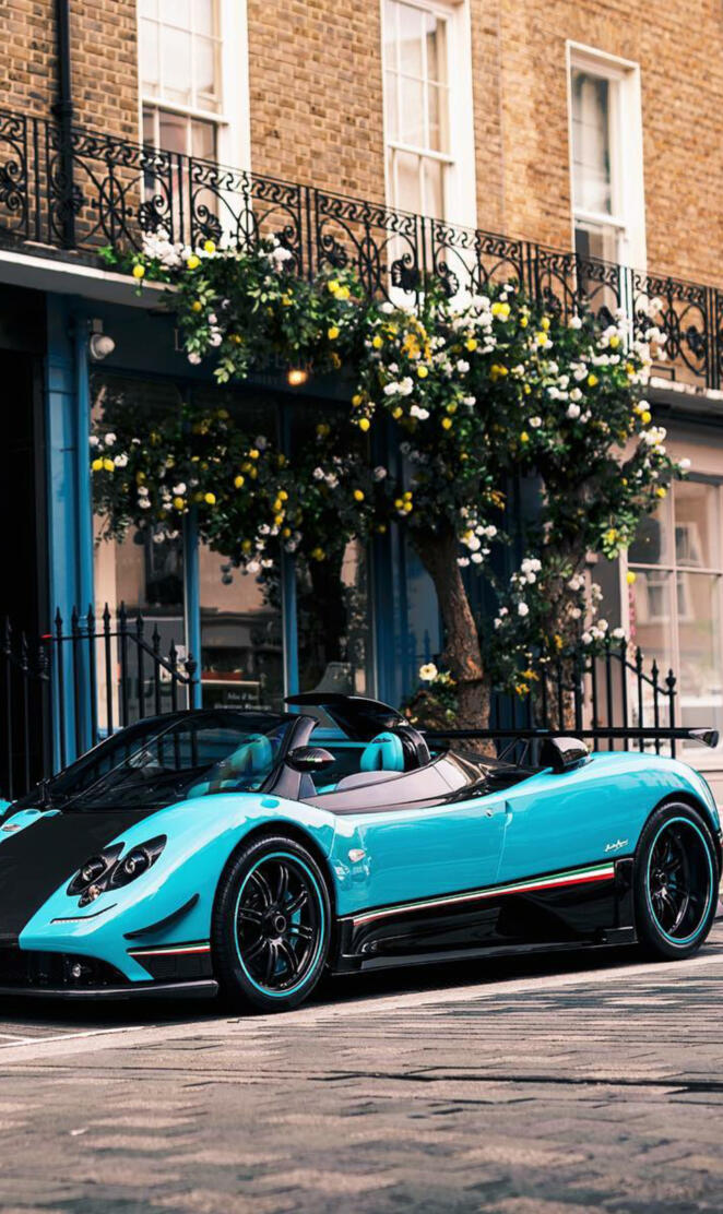 Exotic Hypercars