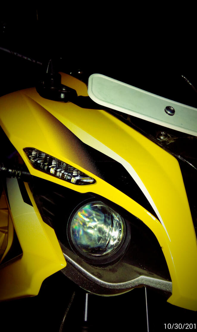 Bajaj Pulsar RS 200