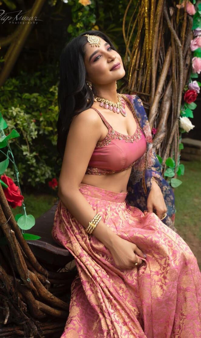 sakshi agarwal