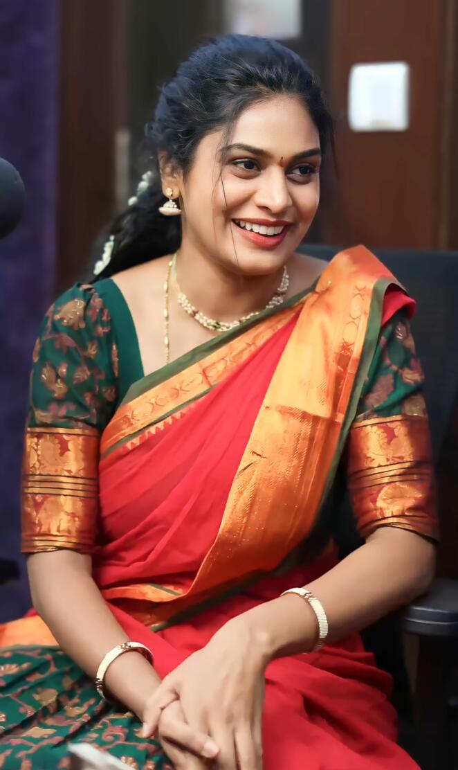 Singer MohanaBhogaraju
