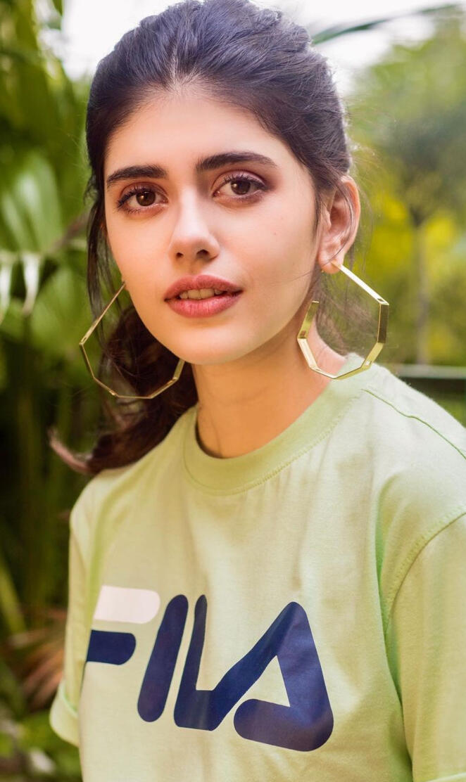 Sanjana sanghi