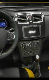 SANDERO RS CONSOLE