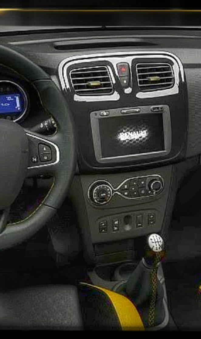 SANDERO RS CONSOLE