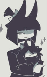 Miss Bloomie with circle loaf