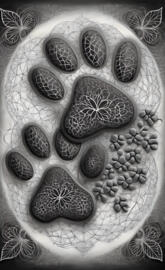 a close-up of a necklace