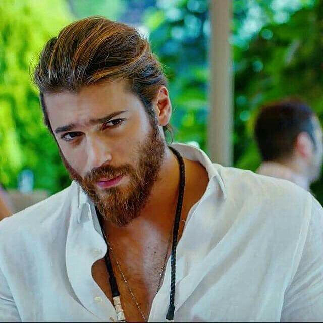 Uffff hotboy😳😳