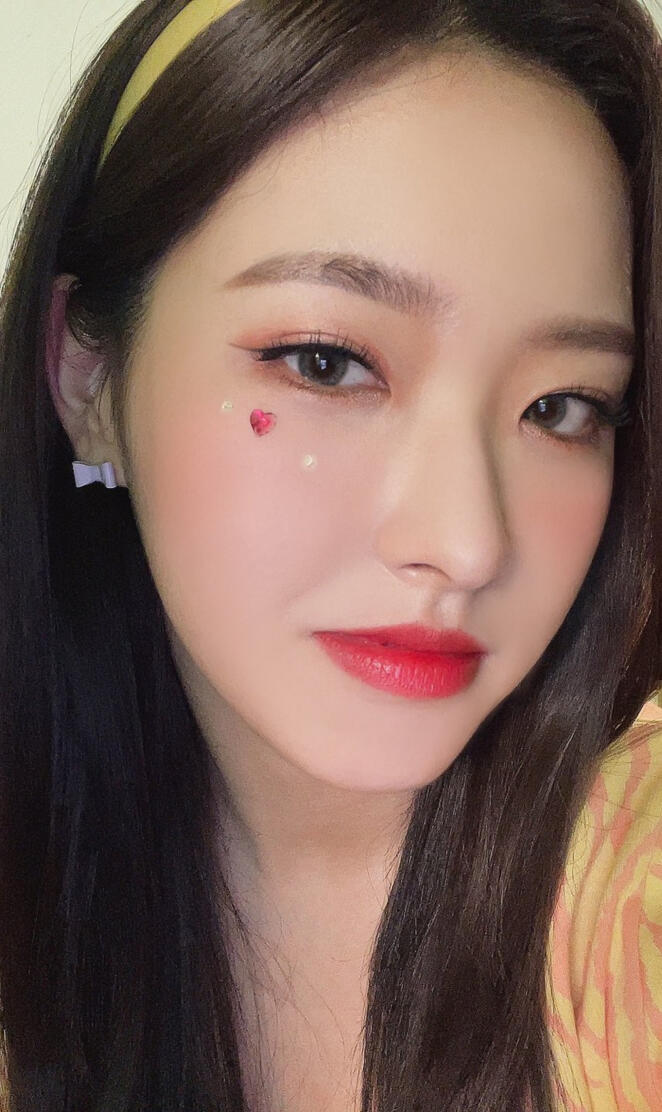 LOONA Olivia hye