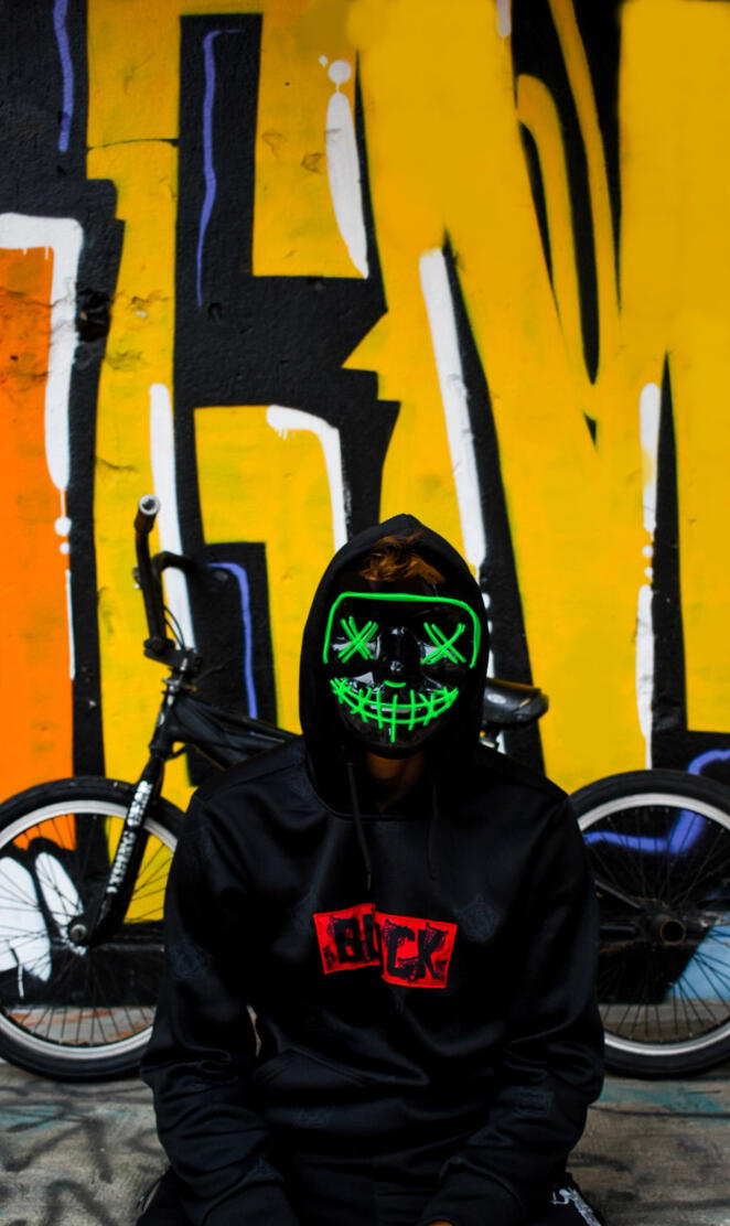 NEON BMX