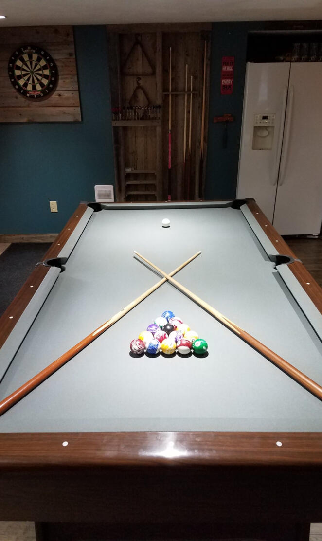 Pool table