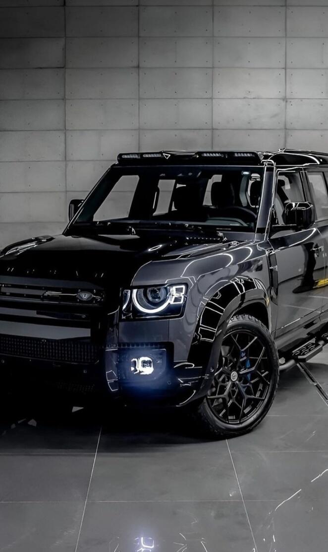 Urban Land Rover Defender