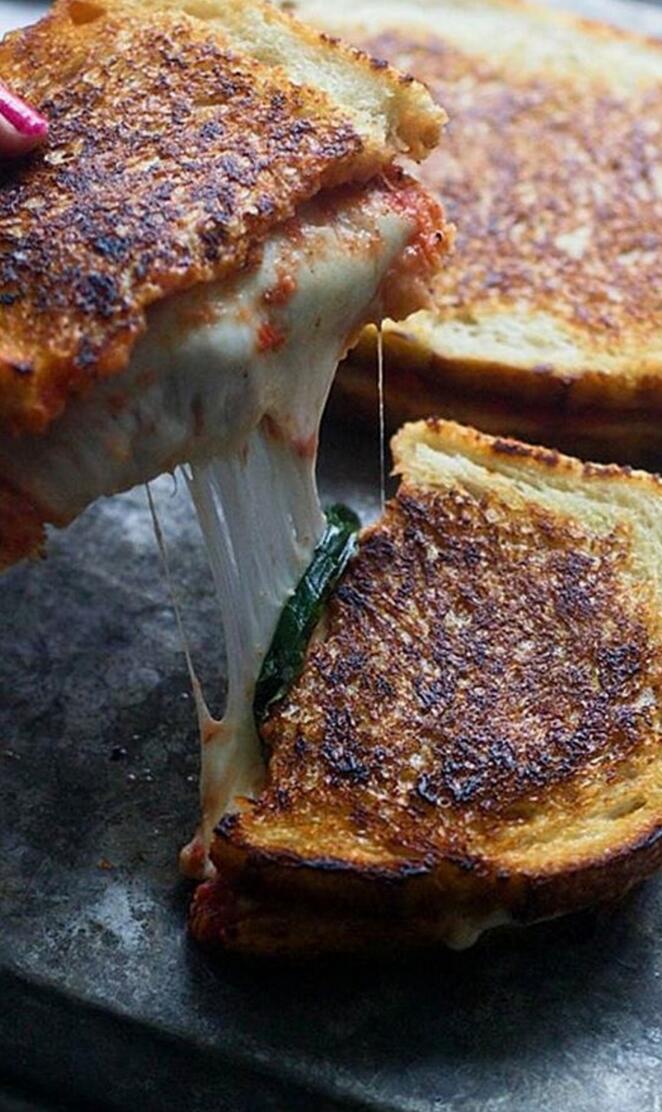grilled cheese sandw