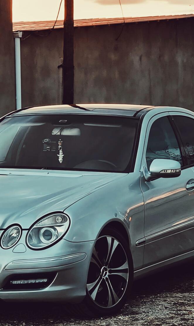 MercedesW211 cinematic