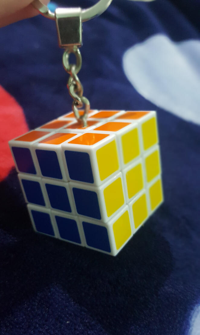 Rubix cube keychain