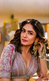 Mrunal Thakur