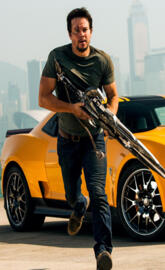 MARK WAHLBERG IN TRA