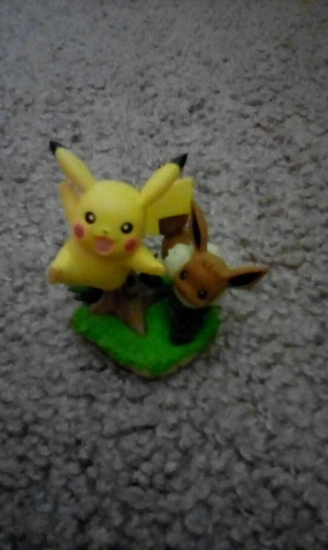 PokemonPikachuEevee