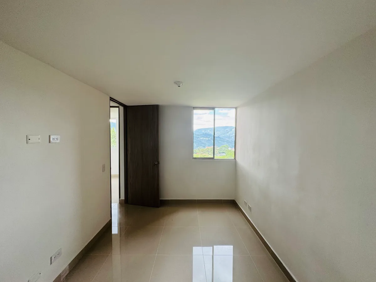 Apartamento en venta en San Antonio de Prado de 44.12 m² - Imagen 12