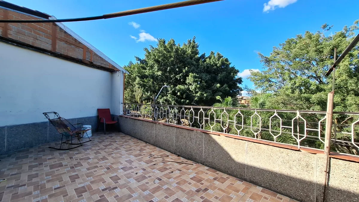 Edificio en venta en Robledo de 127 m² - Imagen 14